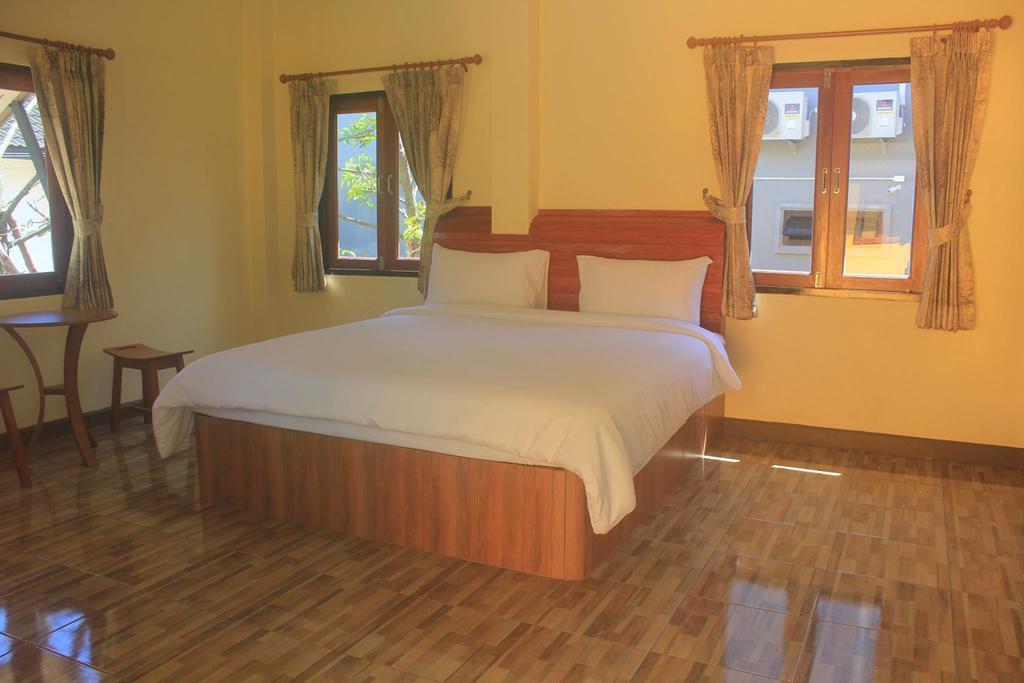 Baan Mek Lom Hotel Khao Lak Eksteriør billede