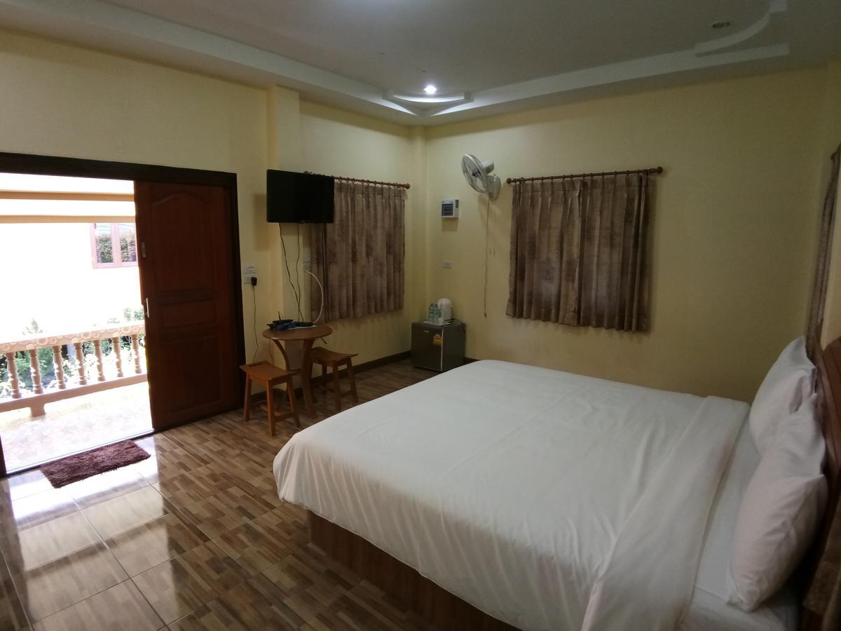 Baan Mek Lom Hotel Khao Lak Eksteriør billede